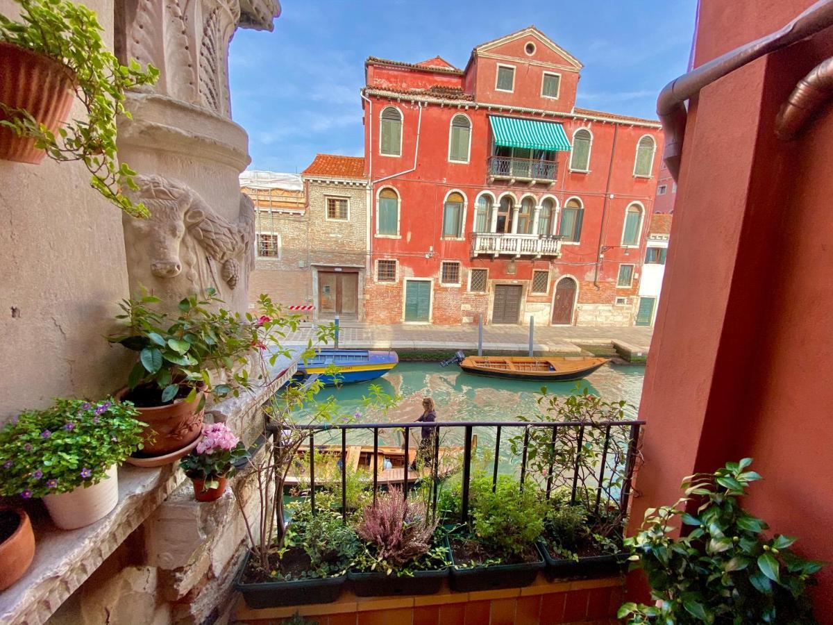 Ca Cammello Private Terrace And Canal View Венеция Экстерьер фото